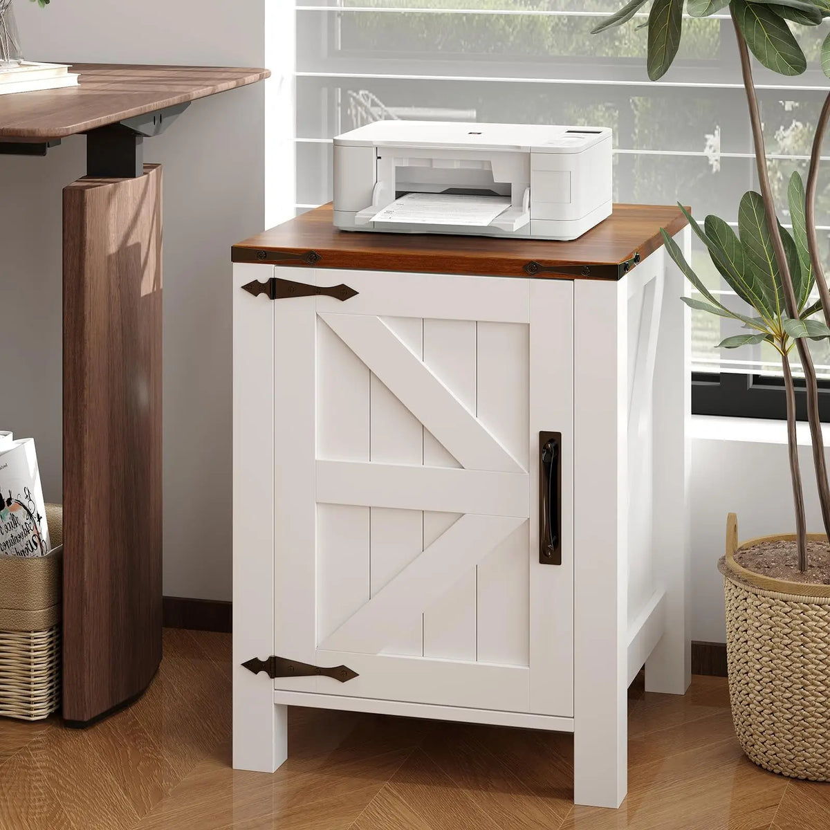 18" Farmhouse Nightstand with Charging Station for Bedroom, Living Rooms