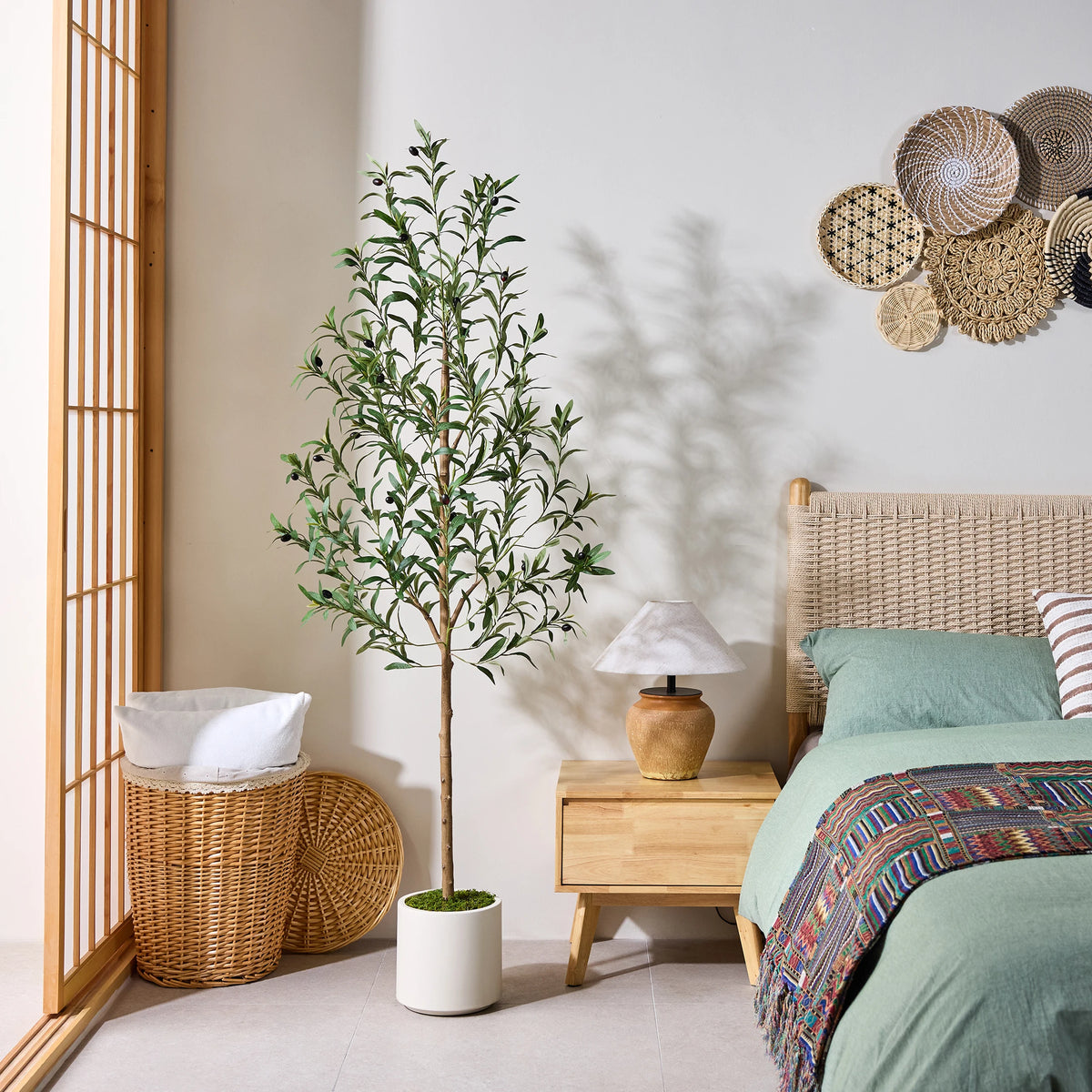 Artificial Olive Tree, Faux Potted Olive Tree with White Planter And Moss, 5FT/6FT Tall Fake Silk Plant with Realistic Leaves And Fruits for Living Room, Bedroom, Office, Entryway, Modern Home Decor