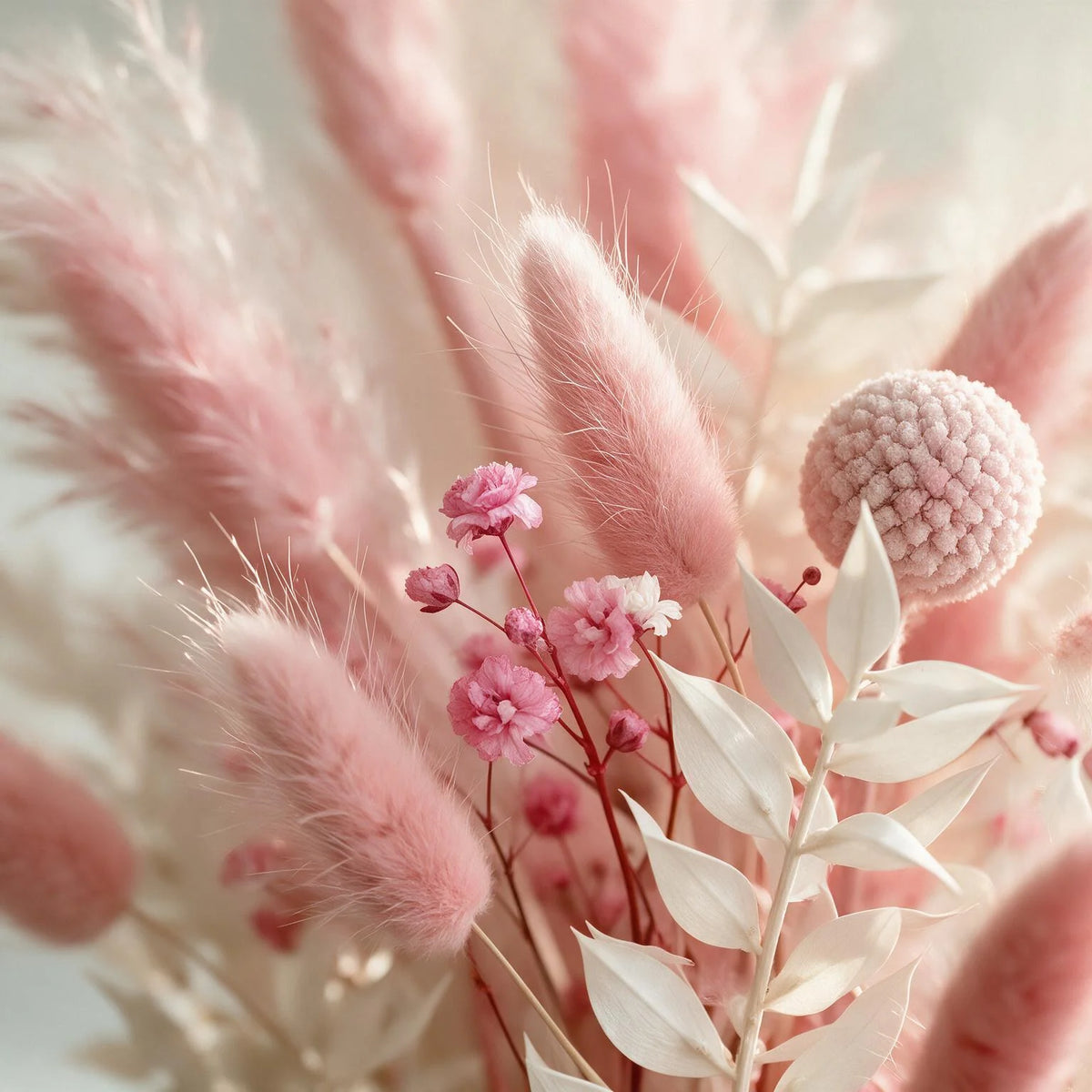 58PCS Pink Pampas Grass Bouquet 17.5in Mixed Dried Flowers Bunny Tails Eucalyptus Baby's Breath Craspedia Reed Grass Soft Pink Boho Wedding Home Decor Farmhouse Table Centerpiece Vase Filler Long Lasting Gift Vase Not Include
